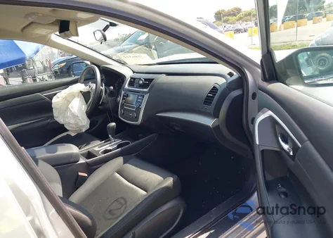 2016 Nissan Altima 2.5 Sr from USA, damaged, VIN 1N4AL3AP0GC290568